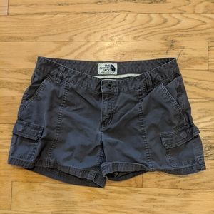Free add on! / The North Face Grey shorts